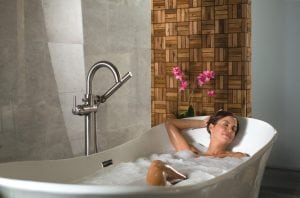 Free standing tub filler